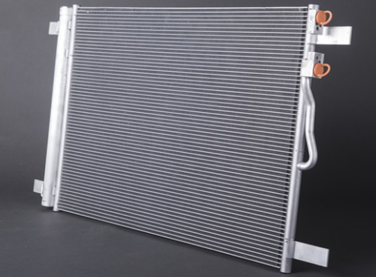 AC380V Microchannel αλουμινίου κομμένος οδοντωτά τύπος πτερυγίων ανταλλακτών θερμότητας